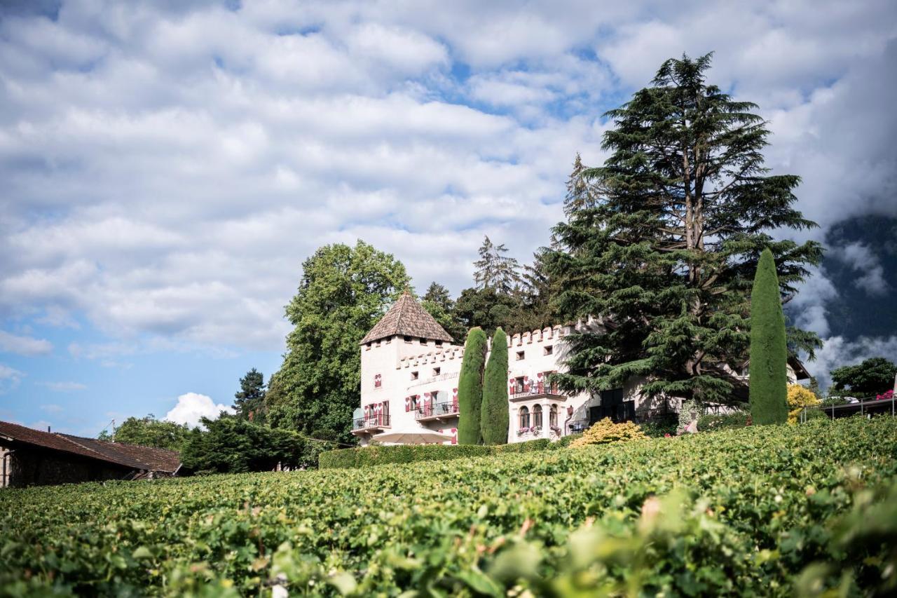 Schloss Plars Wine & Suites Лагундо Екстериор снимка